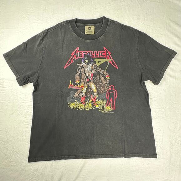 Metallica Vintage Styled Washed Black Band Tee - Graphic Rock T-Shirt, 90s Style - Picture 5 of 6